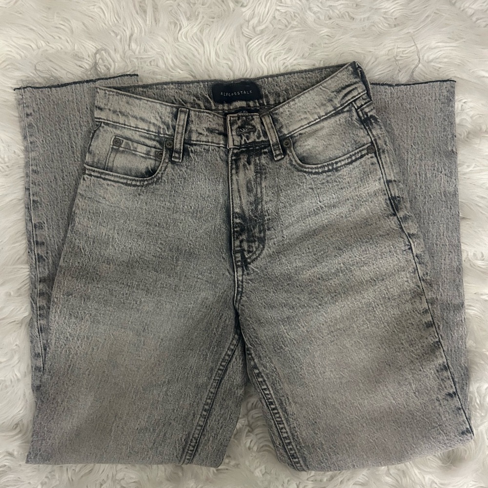 Aeropostale Gray Straight Leg Jeans